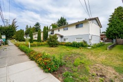 10038- 10040 128 Street  Surrey, BC V5N 5K7