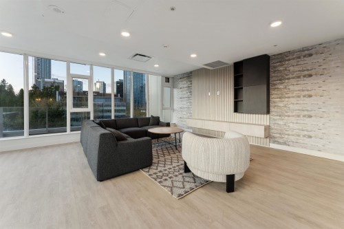 214-9675 King George Boulevard, Surrey, BC 