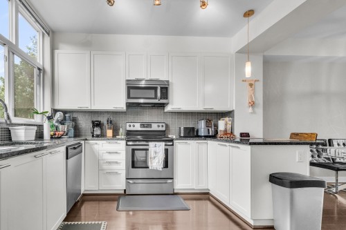 30-16223 23A Avenue, Surrey, BC 