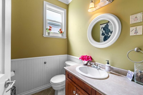 9833 182 Street, Surrey, BC 