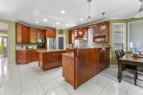 9833 182 Street, Surrey, BC 