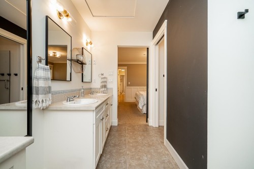 2942 Palm Crescent, Abbotsford, BC 