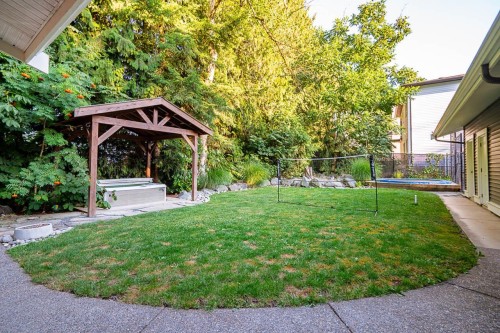 2942 Palm Crescent, Abbotsford, BC 