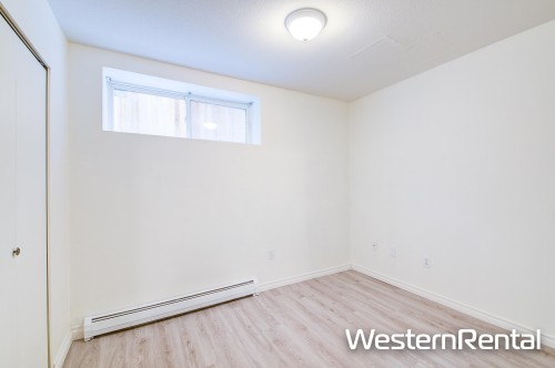 Bsmt-11028 162A Street, Surrey, BC 