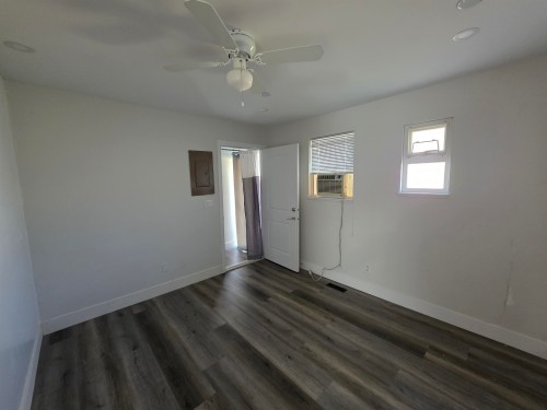 10381 Main Street, Delta, BC 