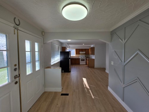 10381 Main Street, Delta, BC 