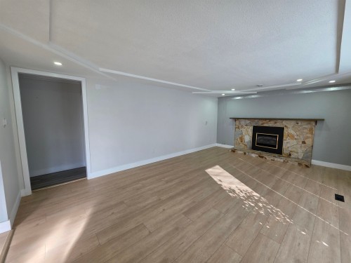 10381 Main Street, Delta, BC 