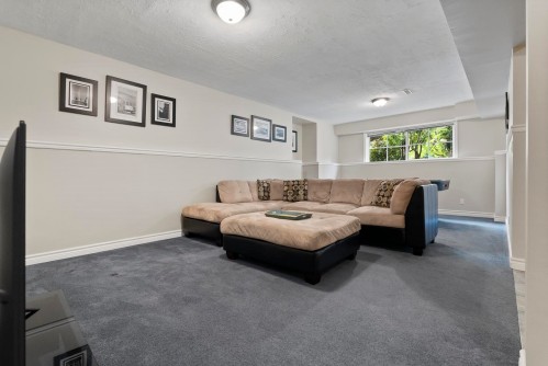 15355 Sequoia Drive, Surrey, BC 