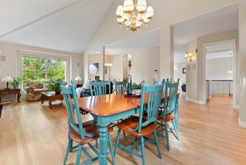 15355 Sequoia Drive, Surrey, BC 