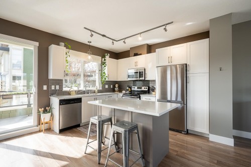 85-19477 72A Avenue, Surrey, BC 