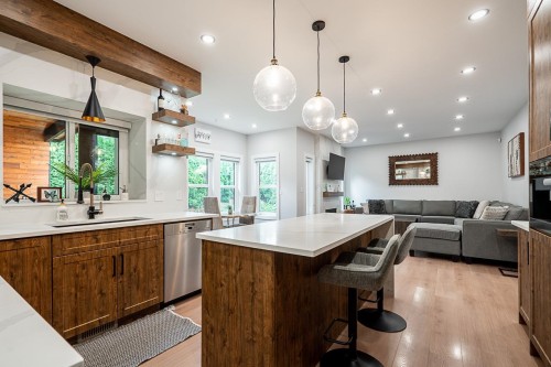 10411 170A Street, Surrey, BC 