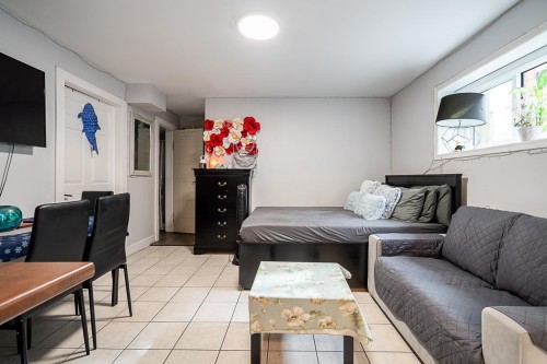 10411 170A Street, Surrey, BC 