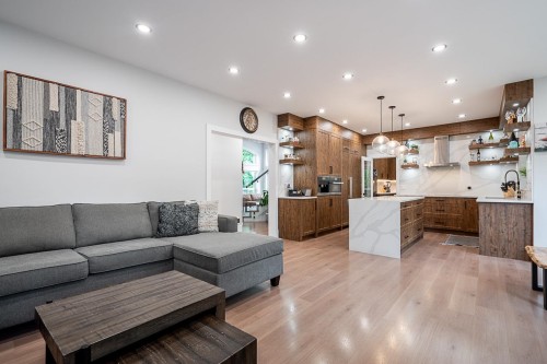 10411 170A Street, Surrey, BC 