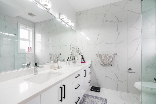 6253 148 Street, Surrey, BC 