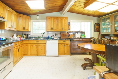 8086 Cedar Street, Mission, BC 