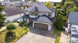 2475 271a Street  Langley, BC V4W 3N3