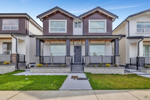 20158 82 Avenue  Langley, BC V2Y 2A8