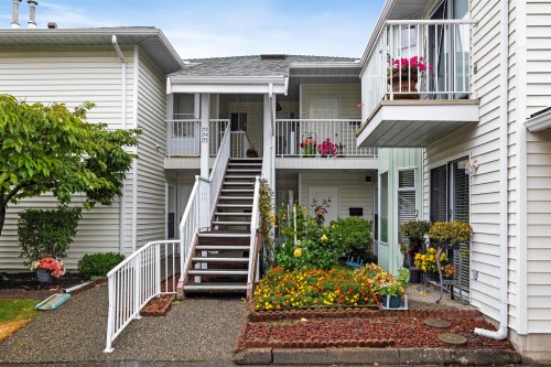 213-7156 121 Street  Surrey, BC V3W 0J6