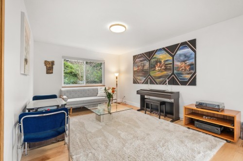 7680 Barrymore Drive, Delta, BC 