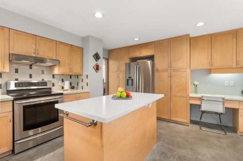 7680 Barrymore Drive, Delta, BC 