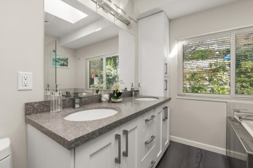 7680 Barrymore Drive, Delta, BC 