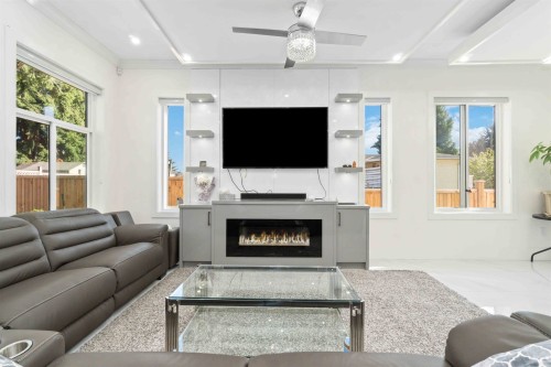 7688 115A Street, Delta, BC 