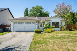 6697 141a Street  Surrey, BC V3W 9N8