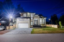 12441 58a Avenue  Surrey, BC V3X 1X6
