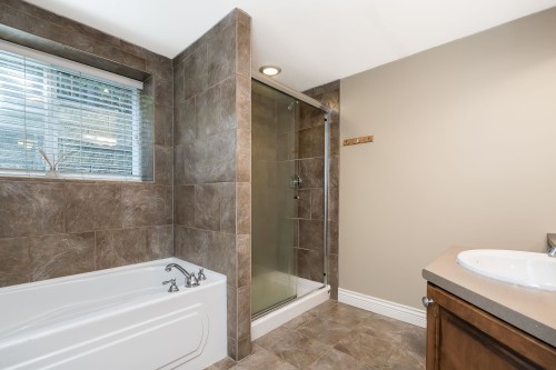 11324 161 Street, Surrey, BC 