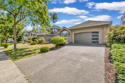 16950 103a Avenue  Surrey, BC V4N 4N9