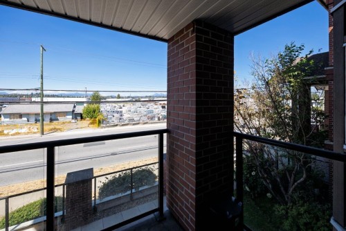 202-19774 56 Avenue, Langley, BC 