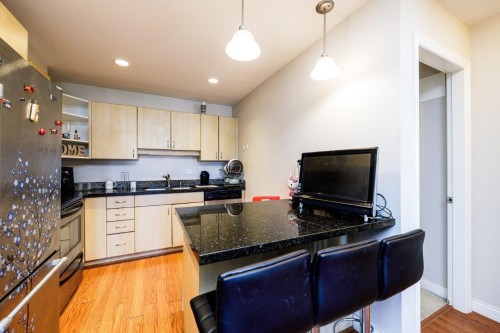 202-19774 56 Avenue, Langley, BC 