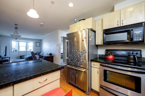 202-19774 56 Avenue, Langley, BC 