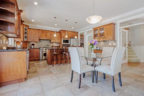 6648 181 Street, Surrey, BC 