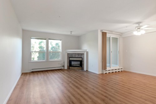 205-5909 177B Street, Surrey, BC 