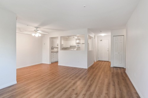 205-5909 177B Street, Surrey, BC 