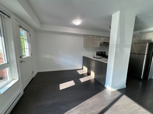 103-10688 140 Street, Surrey, BC 