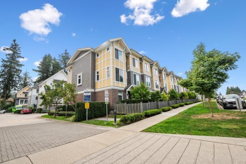 63-9718 161A Street, Surrey, BC 