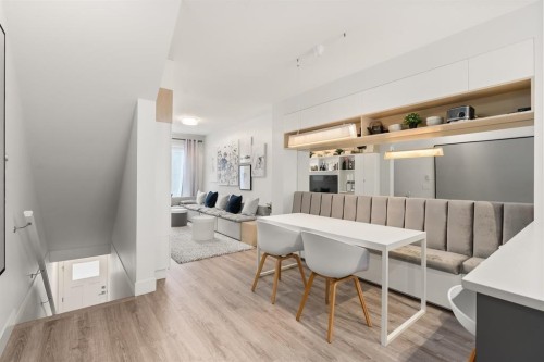 63-9718 161A Street, Surrey, BC 