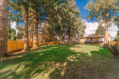 33450 Huggins Avenue, Abbotsford, BC 