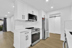 201-2567 Victoria Street  Abbotsford, BC V2T 2T4