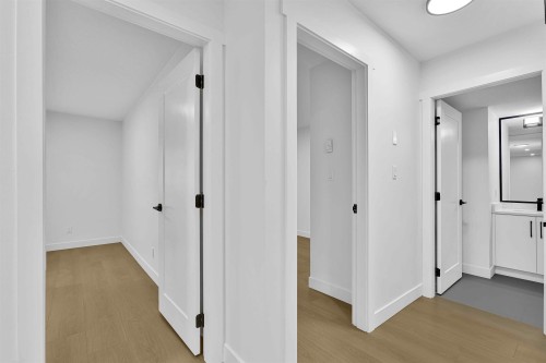 201-2567 Victoria Street, Abbotsford, BC 