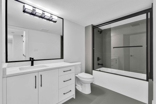 201-2567 Victoria Street, Abbotsford, BC 