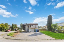 1850 Shore Crescent  Abbotsford, BC V2S 6B5