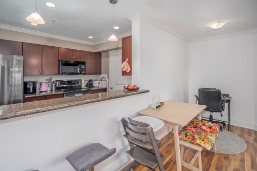 303-33255 Old Yale Road, Abbotsford, BC 