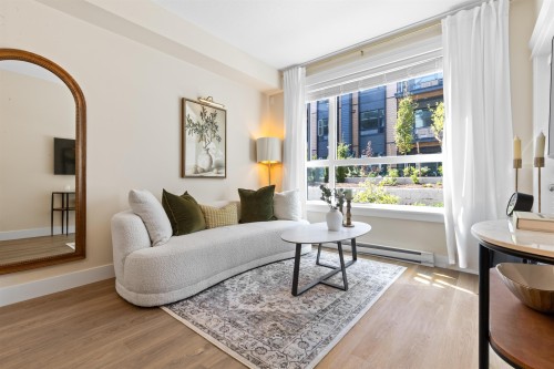 414-20932 83 Avenue, Langley, BC 