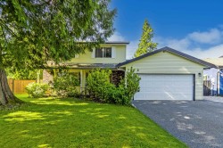 9503 205a Street  Langley, BC V1M 1Y9