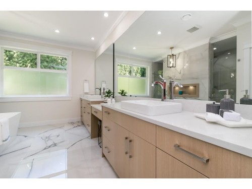 19969 44 Avenue, Langley, BC 