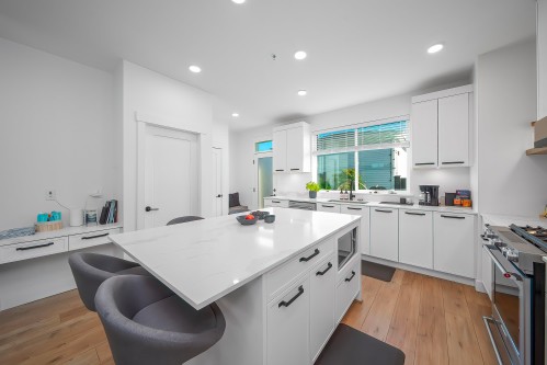 19628 75A Avenue, Langley, BC 