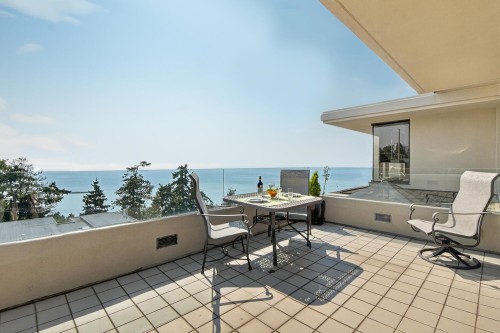 402-15050 Prospect Avenue, White Rock, BC 